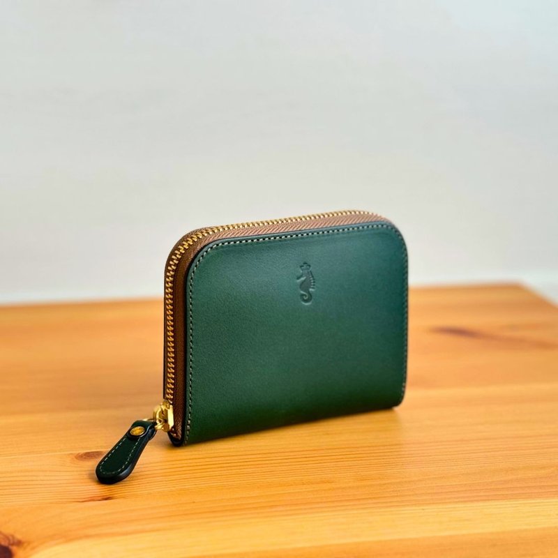 【Takumicsタクミクス】Zipper Wallet  Italian Vegetable Tanned Leather - กระเป๋าสตางค์ - หนังแท้ สีเขียว