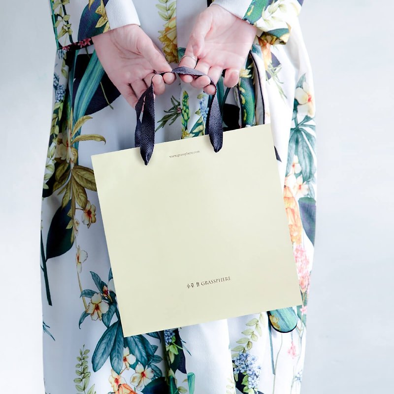 [Add-on purchase] Portable gift bag - วัสดุห่อของขวัญ - กระดาษ ขาว