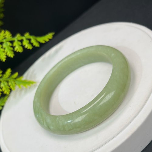 WANZAMGOK 精品 蛇紋玉手鐲 58MM 青提奶蓋淡黃綠白玉手環 吉祥福氣好運護佑