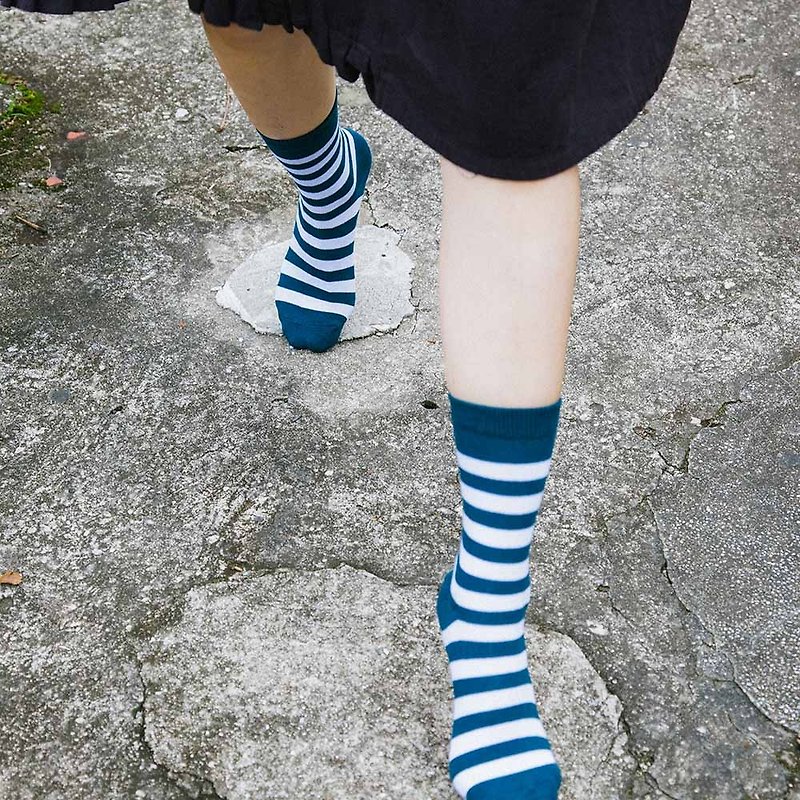 蘑菇MOGU/襪子/深藍白條紋/蘑菇襪(9) - 襪子 - 棉．麻 藍色