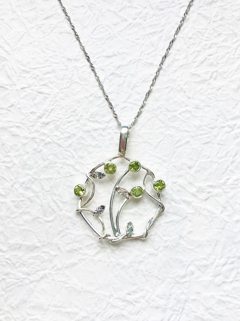 Peridot 925 sterling silver necklace India Department of Forestry hand-made mosaic - Necklaces - Gemstone Green