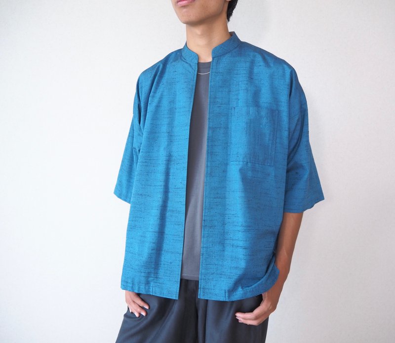 【日本製】summer blue silk shirt, Kimono upcycle, men's half sleeve, gift - Men's Shirts - Silk Blue