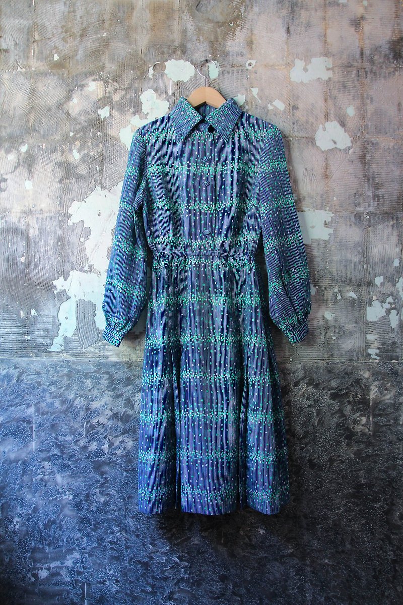 Vintage 方塊線條布花長袖洋裝  - 洋裝/連身裙 - 聚酯纖維 