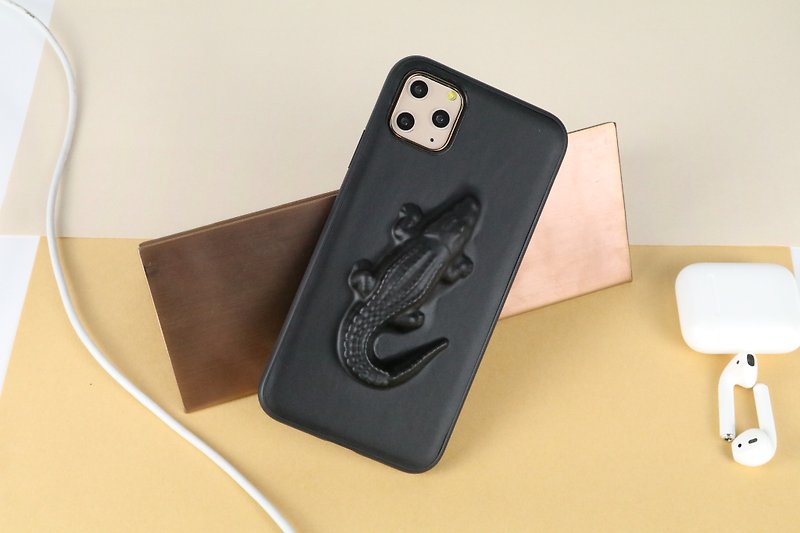 VF Matte Apple mobile phone case Iphone11 mobile phone case niche three-dimensional crocodile pattern - Phone Cases - Other Materials Black