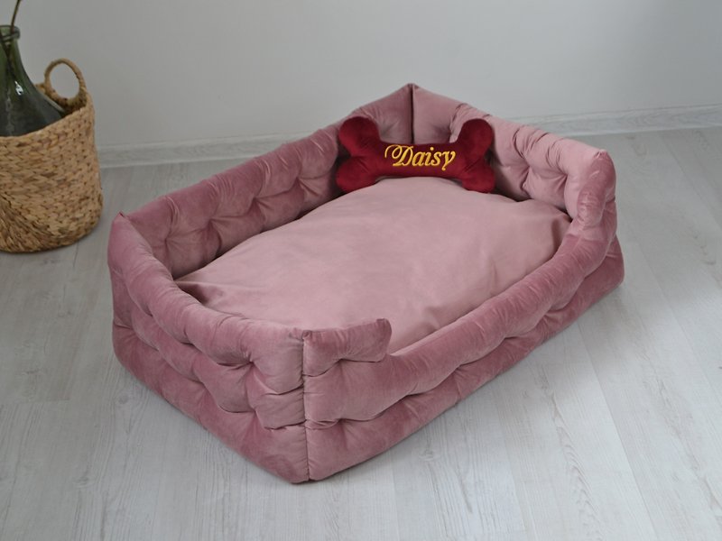 Dog bed, Dog cot, Dog couch bed, Pink dog bed, Boxer bed, Modern dog bed - 寵物床墊/床褥 - 其他人造纖維 紅色