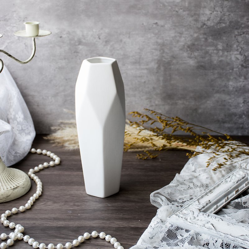 Nordic texture vase│Vase│Modern simplicity│Worship - Pottery & Ceramics - Pottery White