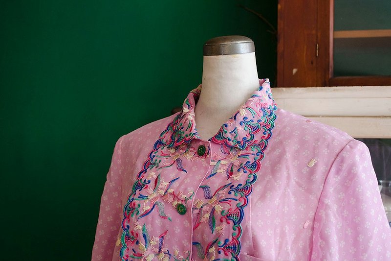 客訂粉紅巴洛克刺繡花鳥蕾絲手工訂製古董雪紡洋裝 | vintage莞洱 - 洋裝/連身裙 - 聚酯纖維 