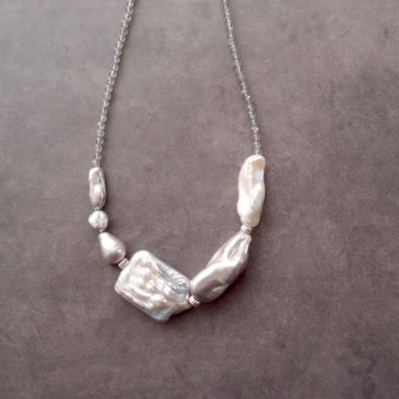 Labradorite × Pearl Mix Necklace　ラブラドライト×パールネックレス - 項鍊 - 寶石 銀色