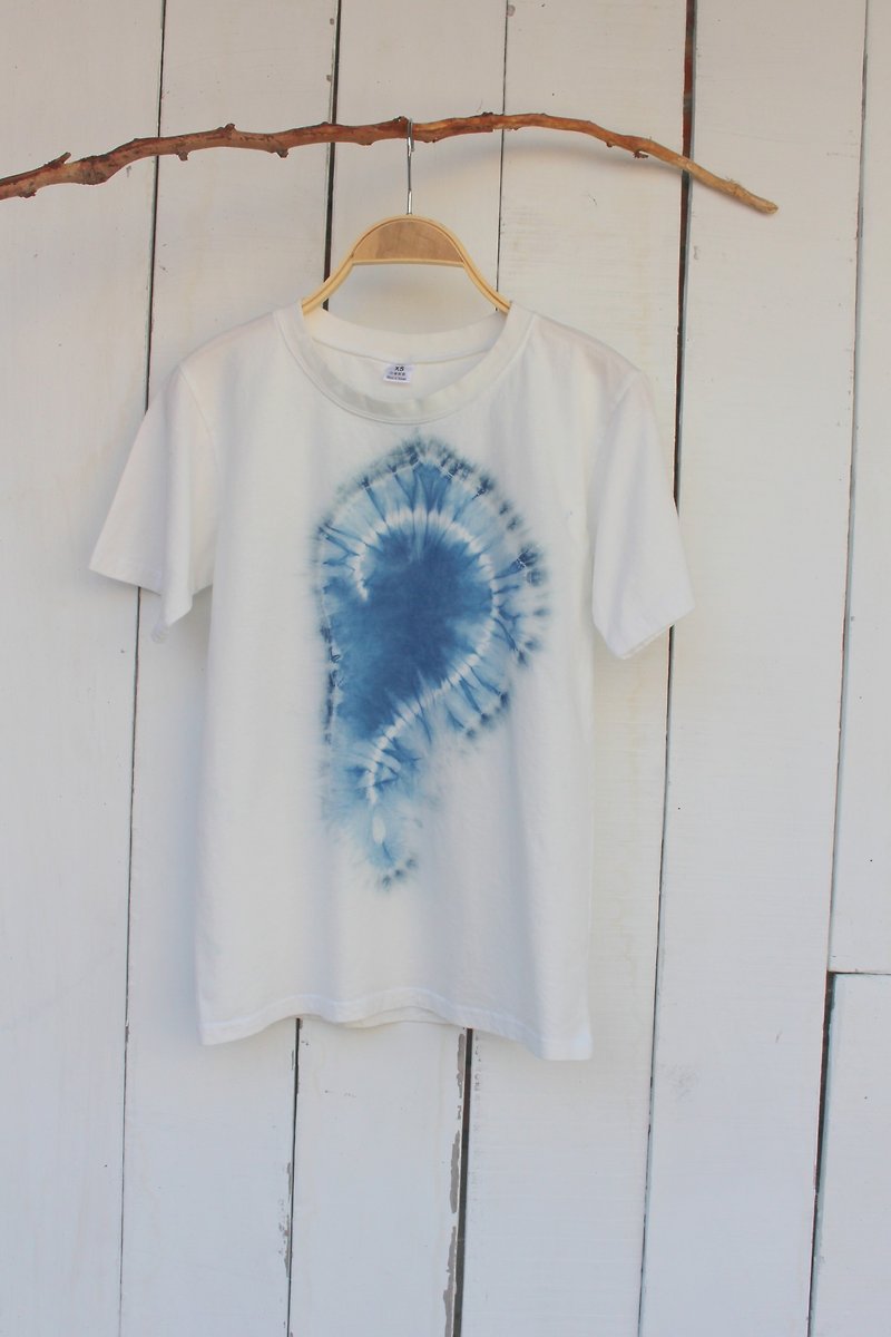 Free dyeing isvara handmade blue dyed pure series answer pure cotton T-shirt - เสื้อฮู้ด - ผ้าฝ้าย/ผ้าลินิน สีน้ำเงิน