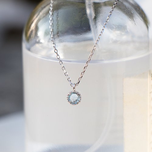 Isha Jewelry 純銀輕珠寶 【春夏推薦】淺藍拓帕小圓片純銀鍊 天然水晶項鍊 春夏飾品