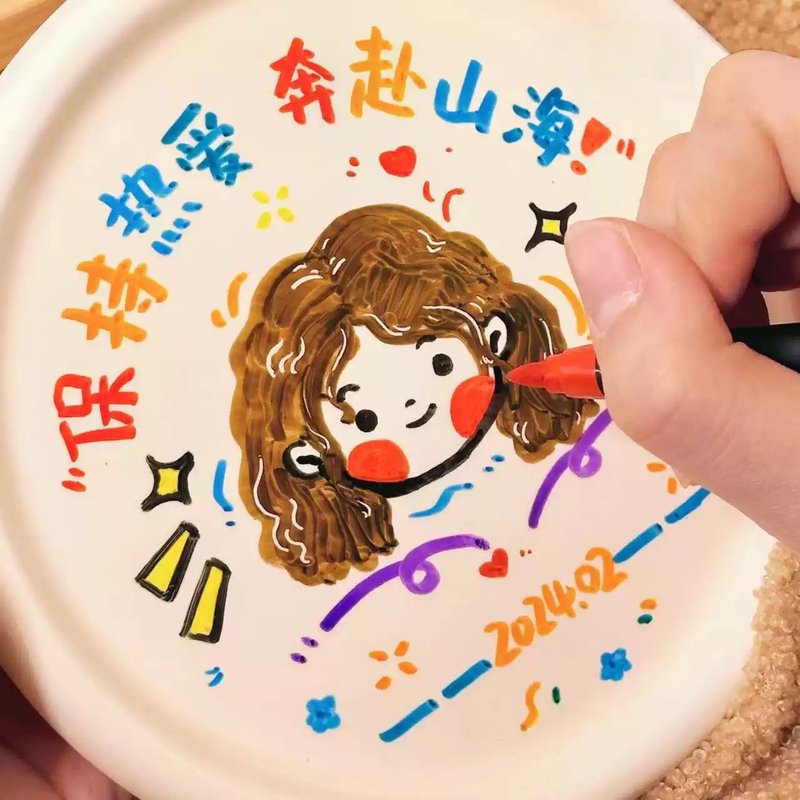 【客製化禮物】手繪Q版人像 馬克杯 情侶對杯 盤子套裝 生日禮物 - 咖啡杯/馬克杯 - 陶 