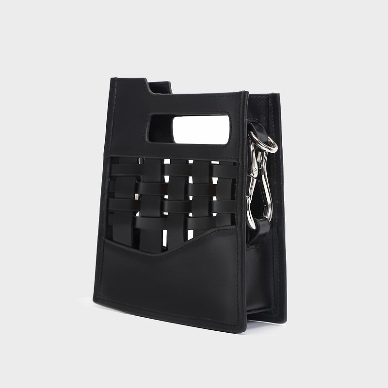 Cowhide hollow handbag side backpack shoulder bag - กระเป๋าถือ - หนังแท้ สีดำ