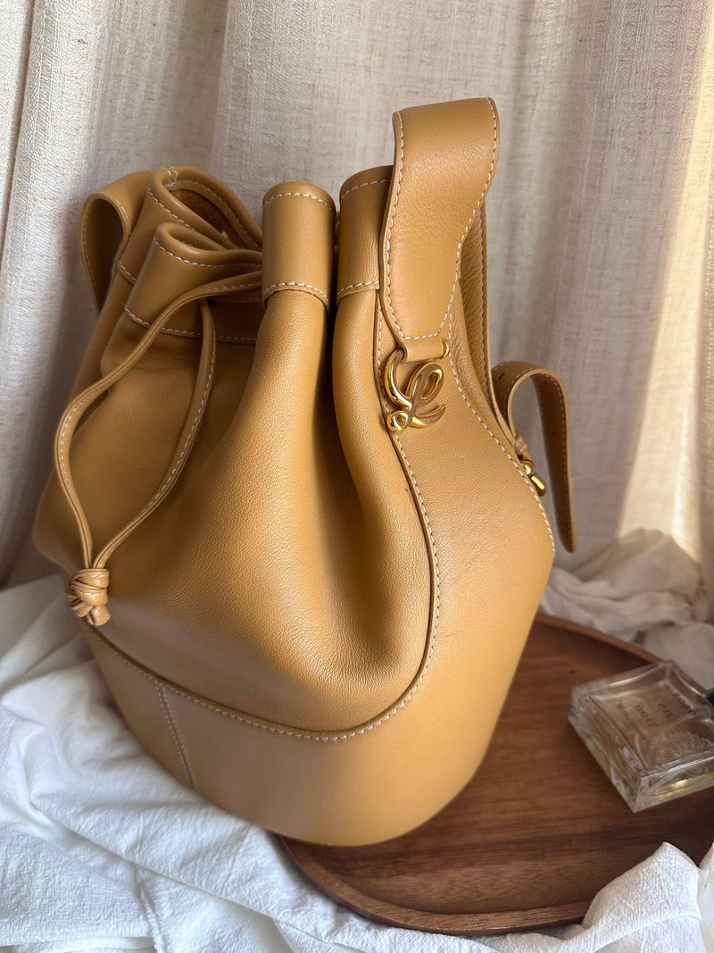 中古包Loewe Vintage芥黃色Balloon 水桶包 - 束口袋/束口背包/水桶包 - 真皮 
