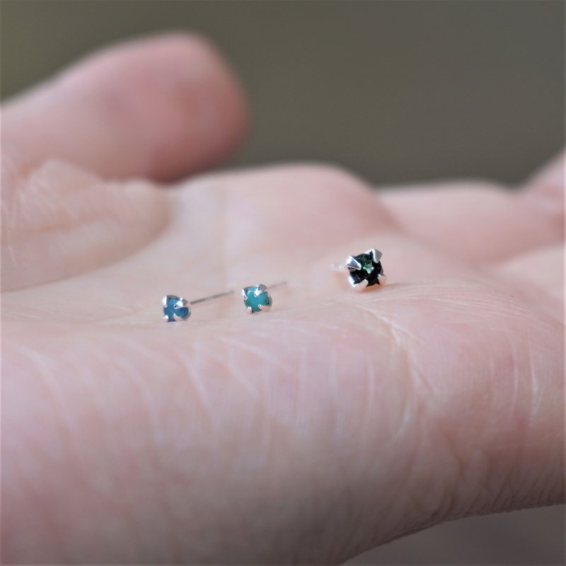 << Tri-color ear bone nail - blue-green system >> Pure silver ear bone needle earrings - a set of three into - Earrings & Clip-ons - Semi-Precious Stones Multicolor