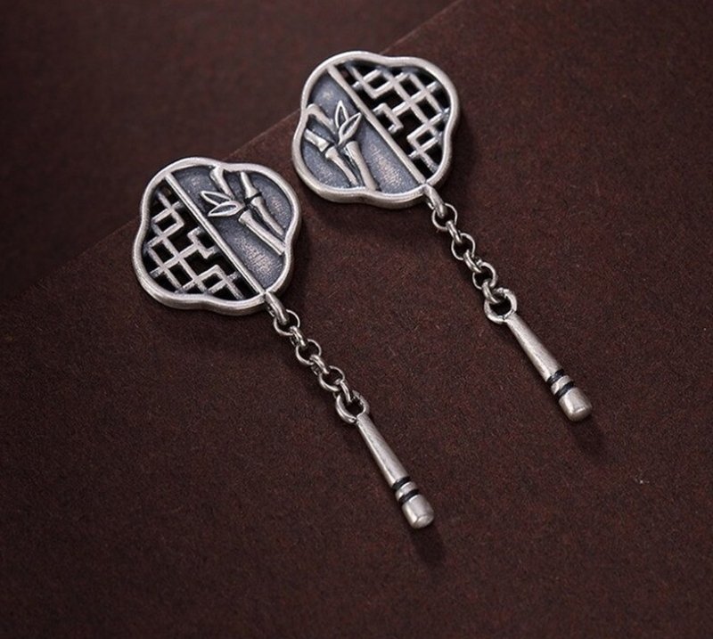 Hollow Window Lattice Bamboo Leaf Earrings for Women Thai Silver Ethnic Vintage - 耳環/耳夾/耳骨夾 - 純銀 銀色