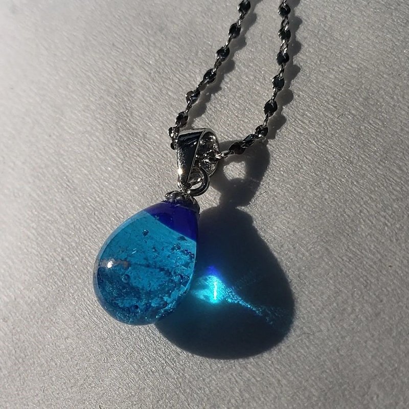 Pet ashes/hair necklace (water drop style) - Custom Pillows & Accessories - Colored Glass 