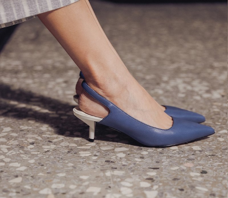 低ヒールの靴色が一致するミニマリストワイングラス - パンプス - 革 ブルー