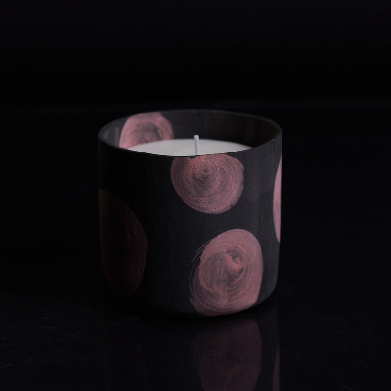Chihe Series No.22 Minimalist Raspberry Powder Aromatherapy Candle Home Fragrance Pure Hand-made Ceramic Vessels - เทียน/เชิงเทียน - เครื่องลายคราม 