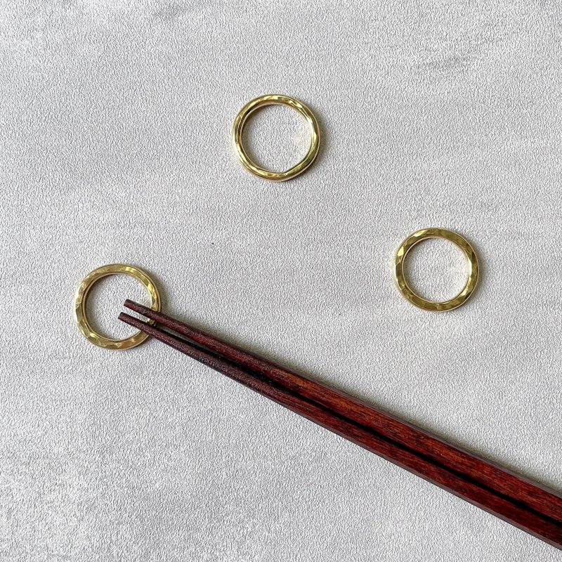 Set of 2 Ring Brass Chopstick Rests - ตะเกียบ - ทองแดงทองเหลือง สีทอง