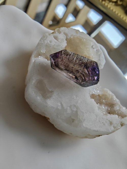 zen crystal jewelry 礦石設計 紫超七|內部明顯絲絲礦物|清透|紫色系|可製成飾物