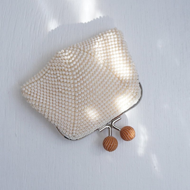 Ba-ba handmade Seedbeads crochet square coinpurse No.1877 - 零錢包/小錢包 - 其他材質 白色