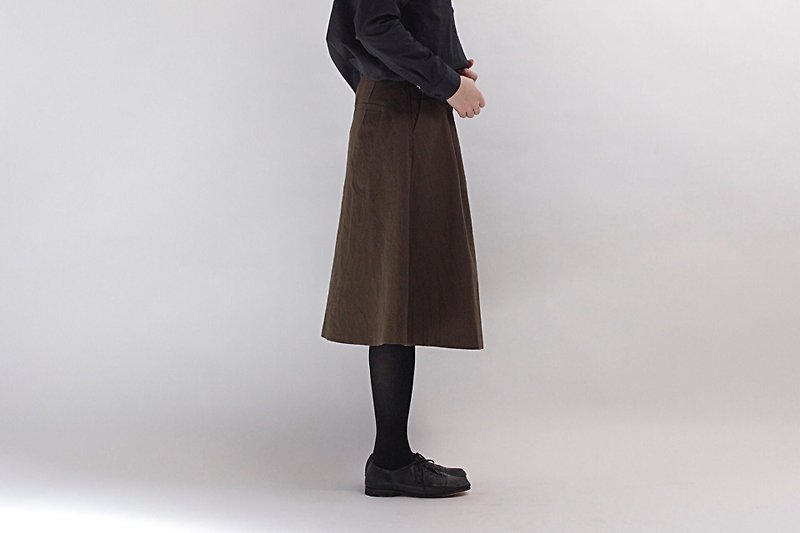 Wool cotton tumbler processing skirt / BR - Skirts - Cotton & Hemp Brown