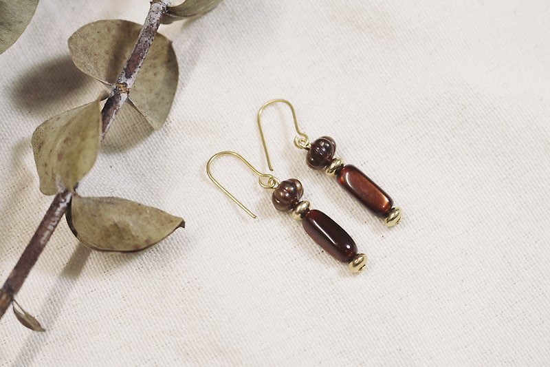 // VÉNUS 南瓜 pumpkin vintage earrings four-color red brown // ve180 - Earrings & Clip-ons - Plastic Brown
