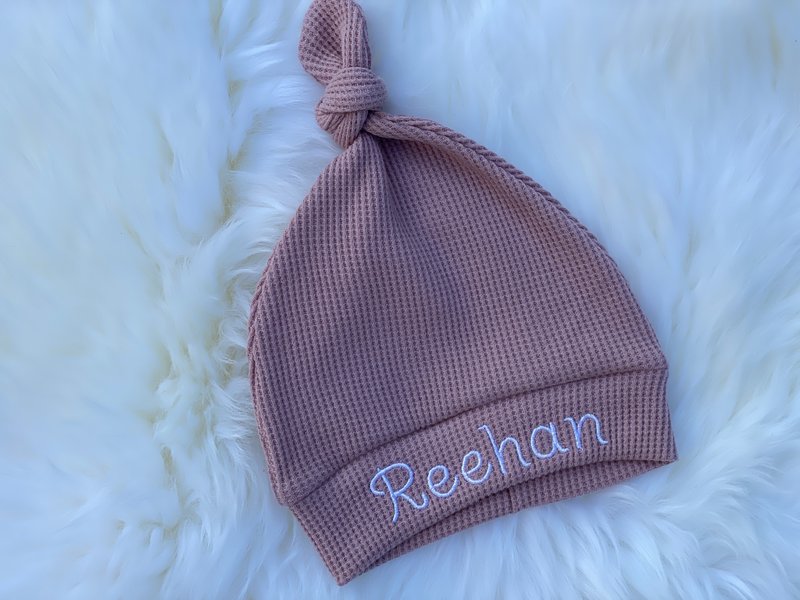 Baby hat with name newborn hospital beanie baby boy organic cotton cap - หมวกเด็ก - ผ้าฝ้าย/ผ้าลินิน สึชมพู