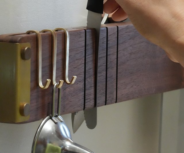 Wall-mounted magnetic knife holder. North American black walnut accentuates  the beauty of knives. - Shop CHONG Knives & Knife Racks - Pinkoi