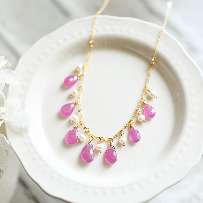 Pink sapphire necklace September birthstone - สร้อยคอ - เครื่องเพชรพลอย สึชมพู