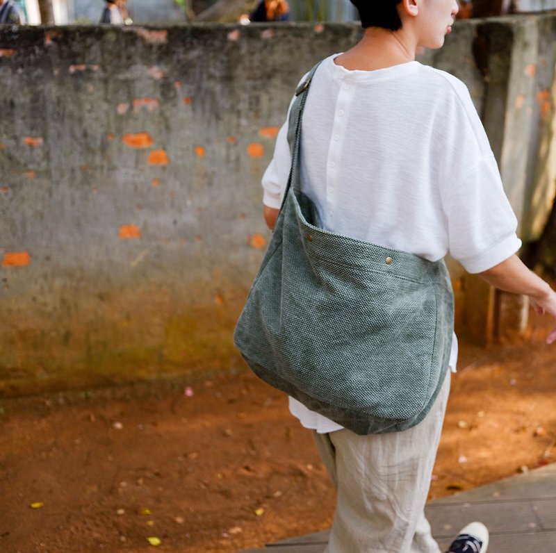 Moss | large cotton schoolbag - Messenger Bags & Sling Bags - Cotton & Hemp Green