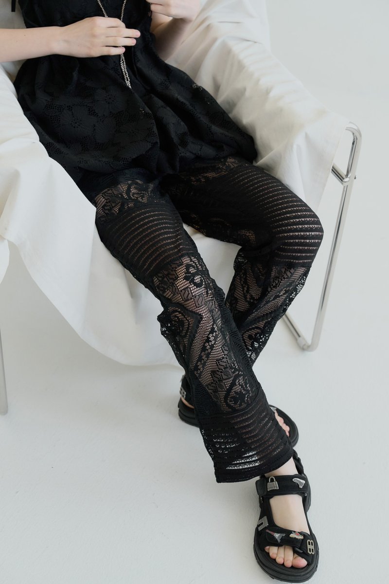 embroidery lace pants 蕾絲拼接長褲 black 黑 - 女長褲 - 聚酯纖維 黑色