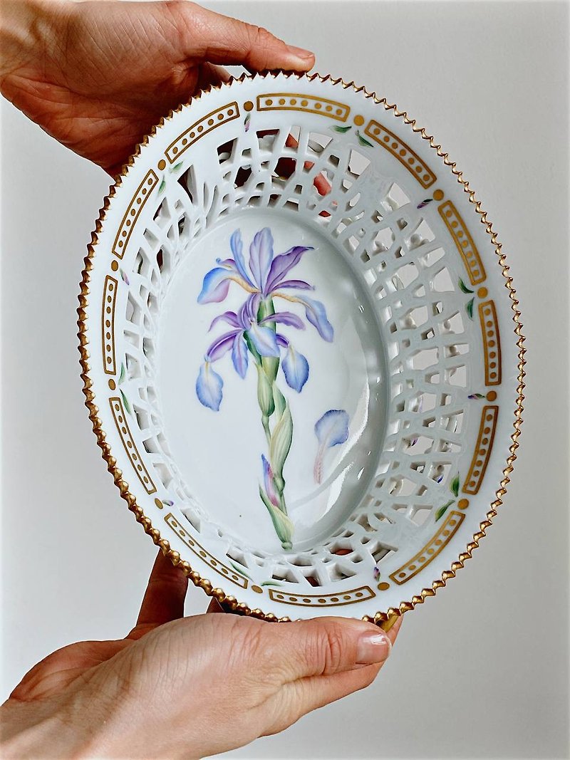 Fruit vase from the collection Flora Danica, Royal Copenhagen - Dining Tables & Desks - Porcelain White
