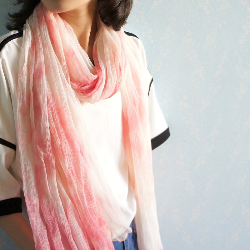 Plant dyeing silk scarves - sweet flowers - Scarves - Silk Pink