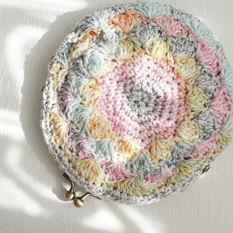 Ba-ba handmade Pine knitting round pouch No.C1347 - 化妝袋/收納袋 - 其他材質 多色