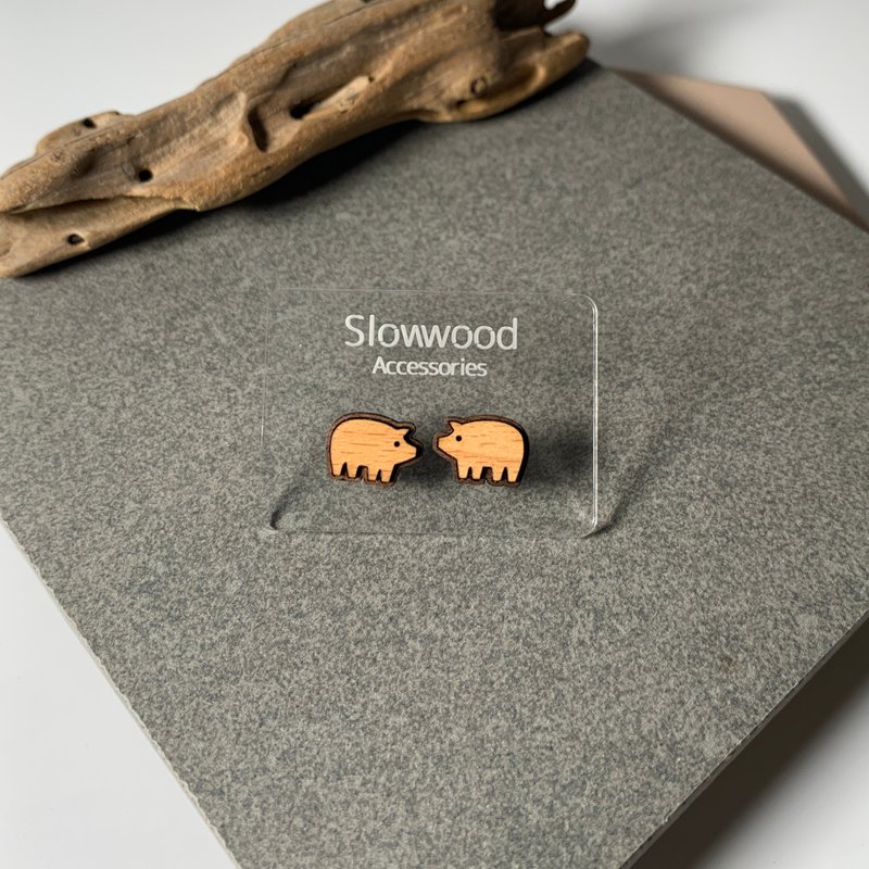 【Little Pig】Wooden Animal Series Earrings - Earrings & Clip-ons - Wood 