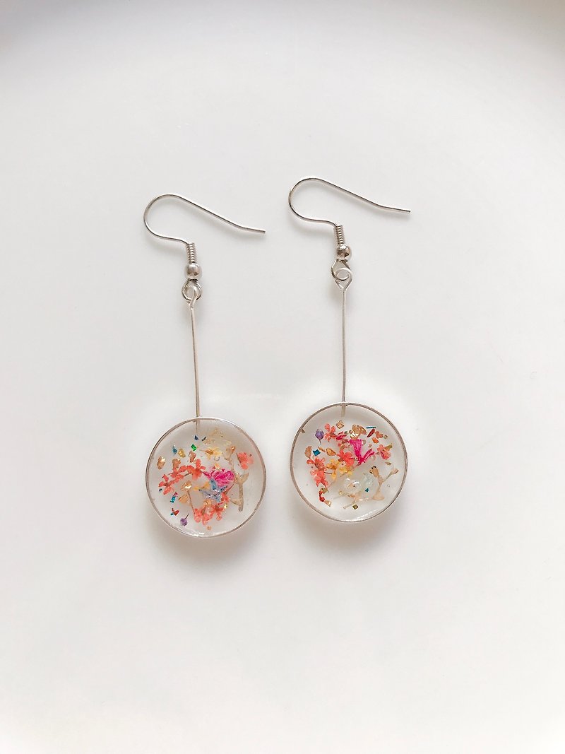Sprinkled with flower pendant earrings - Earrings & Clip-ons - Plants & Flowers Red