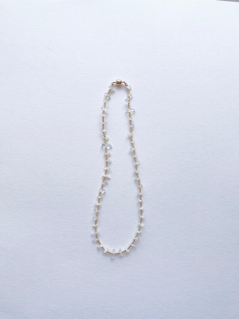 White opal choker [white opal] bead necklace - Necklaces - Other Materials Gold