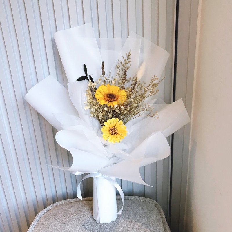 畢業花束-向日葵大型永生花束。永生花束。向日葵花束。生日花束 - 乾燥花/永生花 - 植物．花 