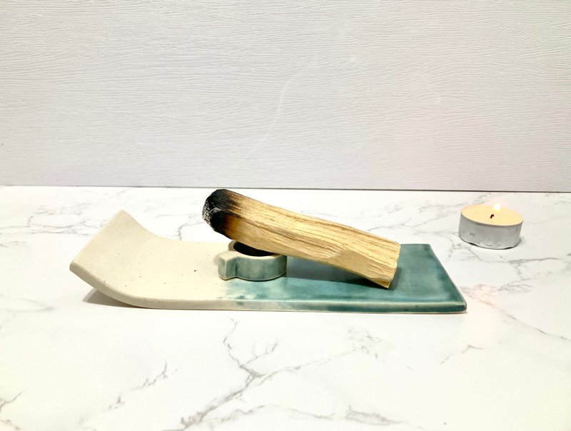 手工陶瓷 | 極簡藍白色聖木座(啞色) - 擺飾/家飾品 - 陶 藍色