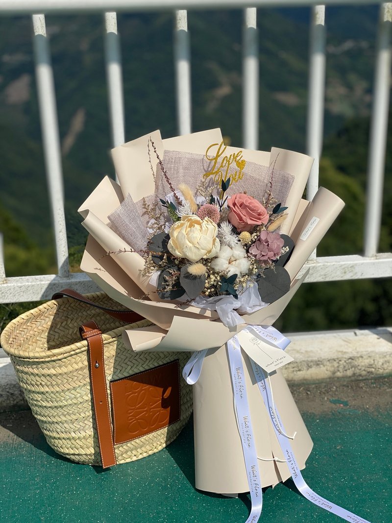 2020 Valentine's Day Bouquet Valentine's Day Gift Dogwood Powder Preserved Flower Bouquet - ของวางตกแต่ง - พืช/ดอกไม้ สีแดง