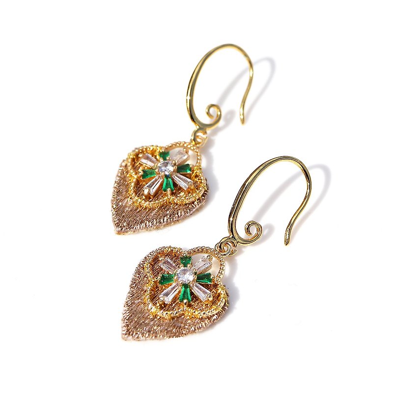 Heart-to-heart embroidered peach heart palace earrings - Earrings & Clip-ons - Thread Gold