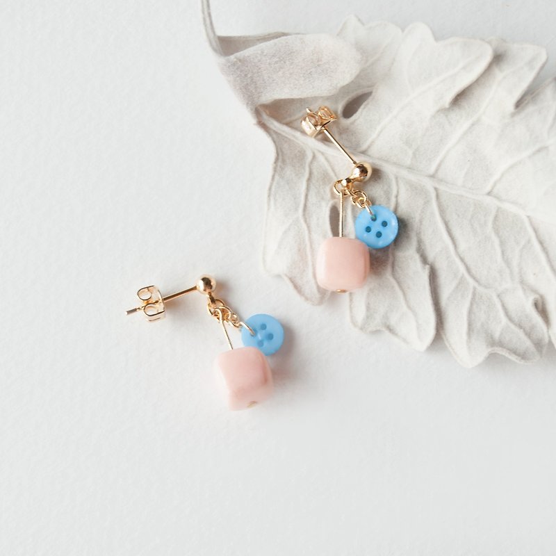 TeaTime / Piefen Square and Light Blue Button Tone Earrings / Original Handmade Meng Meng Fenqing Light Blue Color with imported material earrings - ต่างหู - วัสดุอื่นๆ สึชมพู