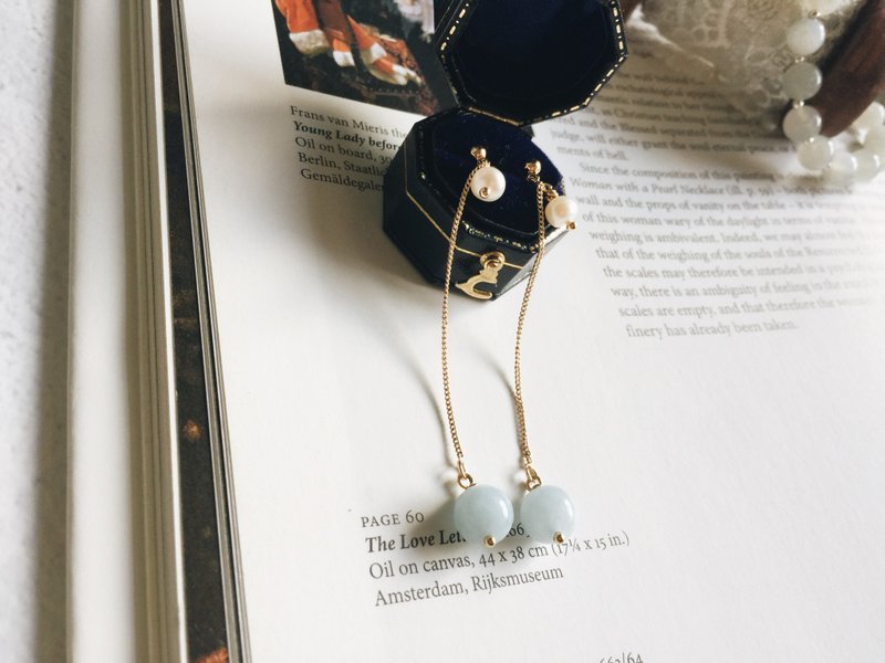 Enko | Doreen's Little Willful Pearl Stone 14K Gold Earrings Ear Pins Clip-On - Earrings & Clip-ons - Semi-Precious Stones White