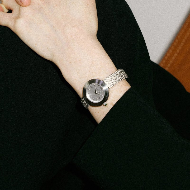【Ven & Qu】Volante 銀色腕錶 29mm 網狀不鏽鋼錶帶 - 女錶 - 不鏽鋼 銀色