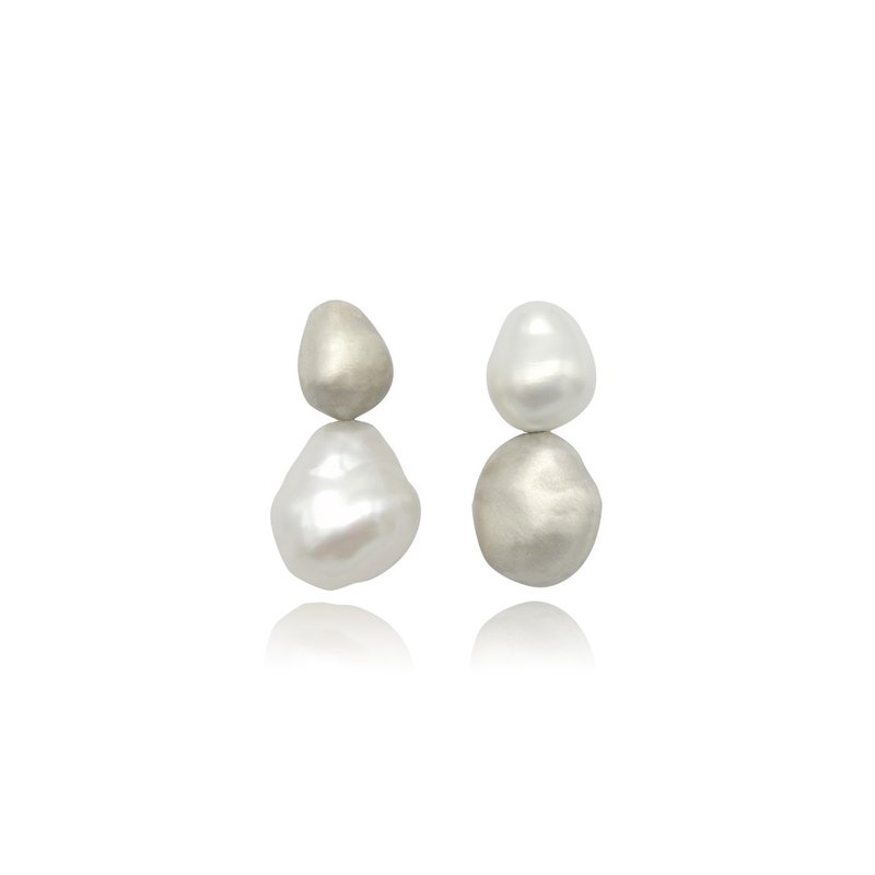 Irregular Pearl Silver Earring - ต่างหู - เงินแท้ สีเงิน