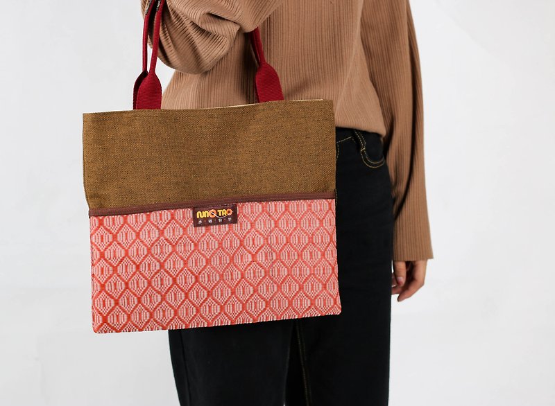 Taiwanese bag(small size) - Handbags & Totes - Cotton & Hemp Brown