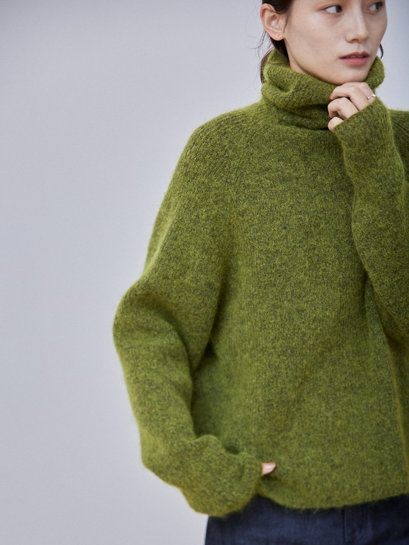 Green moss green imported mohair gentle winter turtleneck sweater lazy wind loose sweater warm jacket - Women's Sweaters - Wool Green