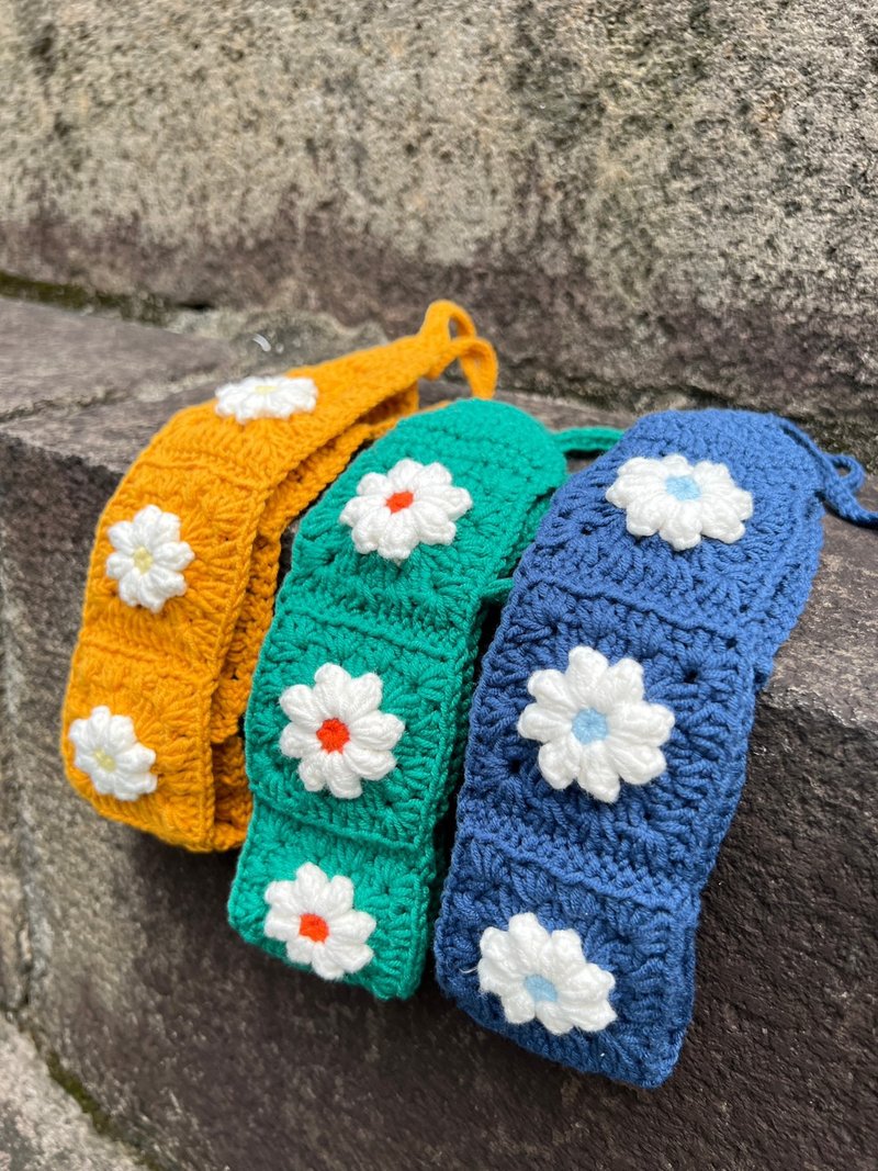 [Rabbit Bell] Hand-knitted ~Three-dimensional flower piece grandmother pattern headband/bag head (three colors) - Hair Accessories - Cotton & Hemp White