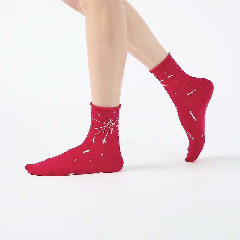 煙花/紅(M)-MIT設計中筒襪 - 襪子 - 棉．麻 紅色